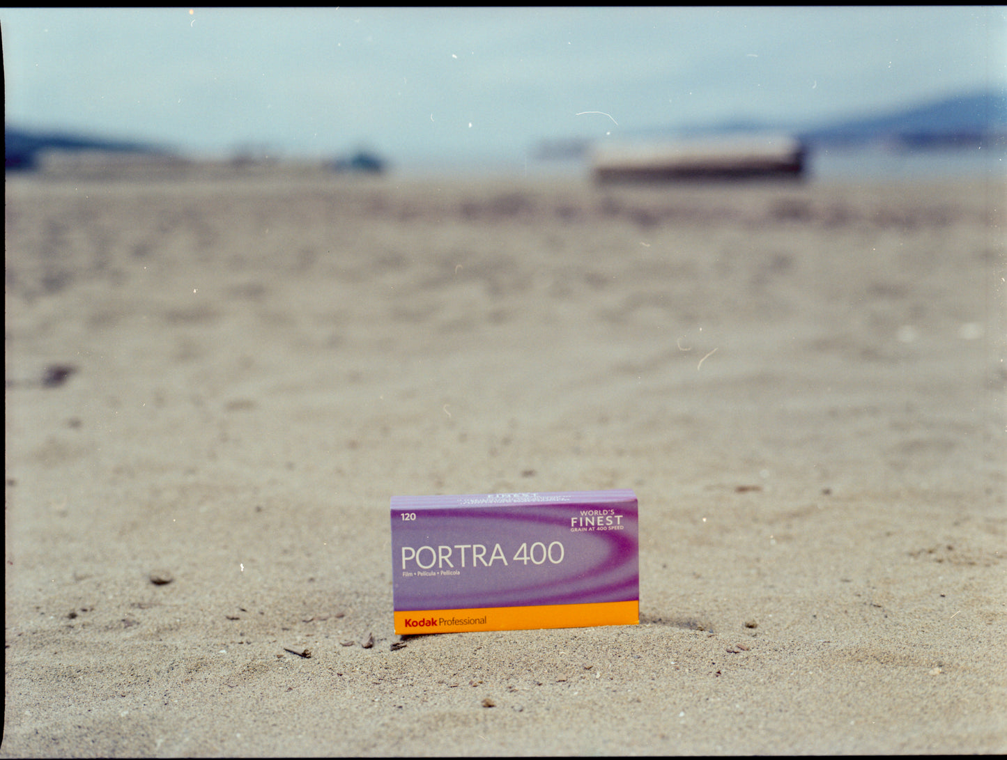 Kodak - Portra 400 - 120 - (1 Roll)